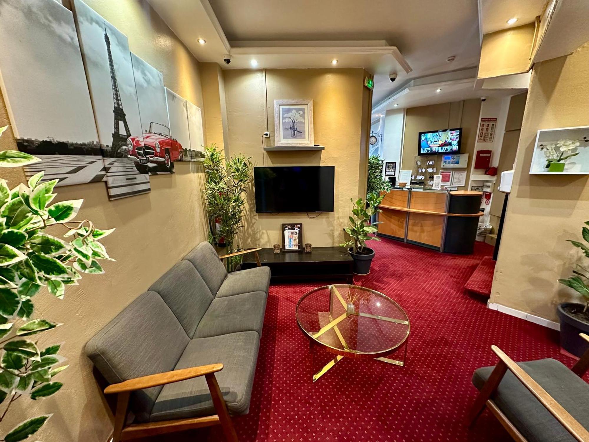 Hotel Victor Hugo Clamart Kültér fotó