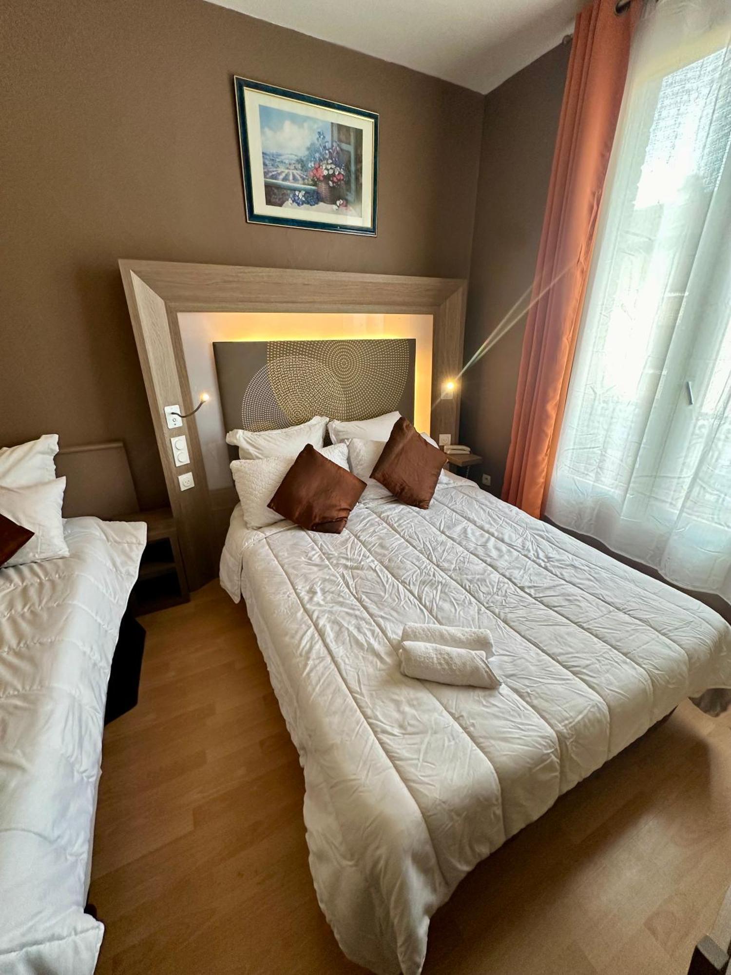Hotel Victor Hugo Clamart Kültér fotó